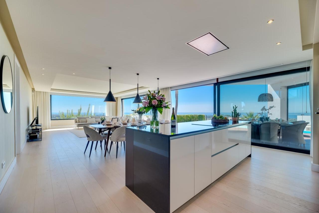 Vacation Marbella I Villa Paraiso The View, Infinity Heated Pool, Sea View, 24-7 Security, Golf Courses Estepona Extérieur photo